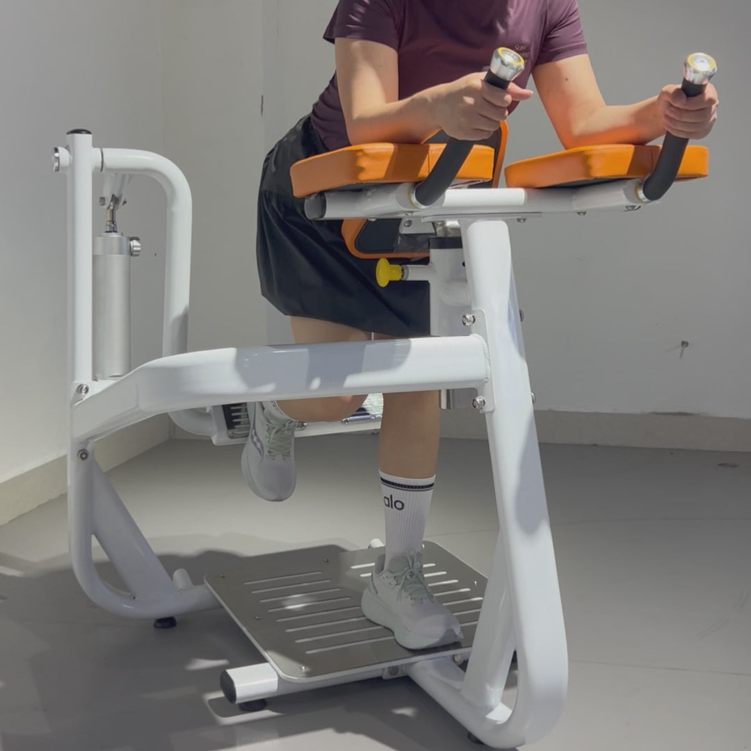 Glute Kickback Machine