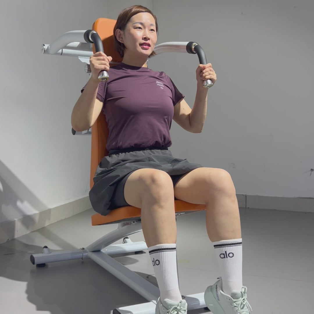 Shoulder Press Delt Machine